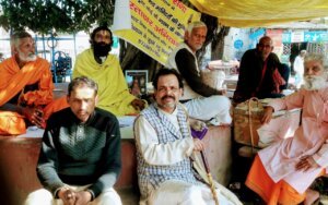 नारायणी सेना का अनशन: सनातन संस्कृति की रक्षा के लिए वृंदावन में 27वां दिन, महाशिवरात्रि पर विशेष संदेश